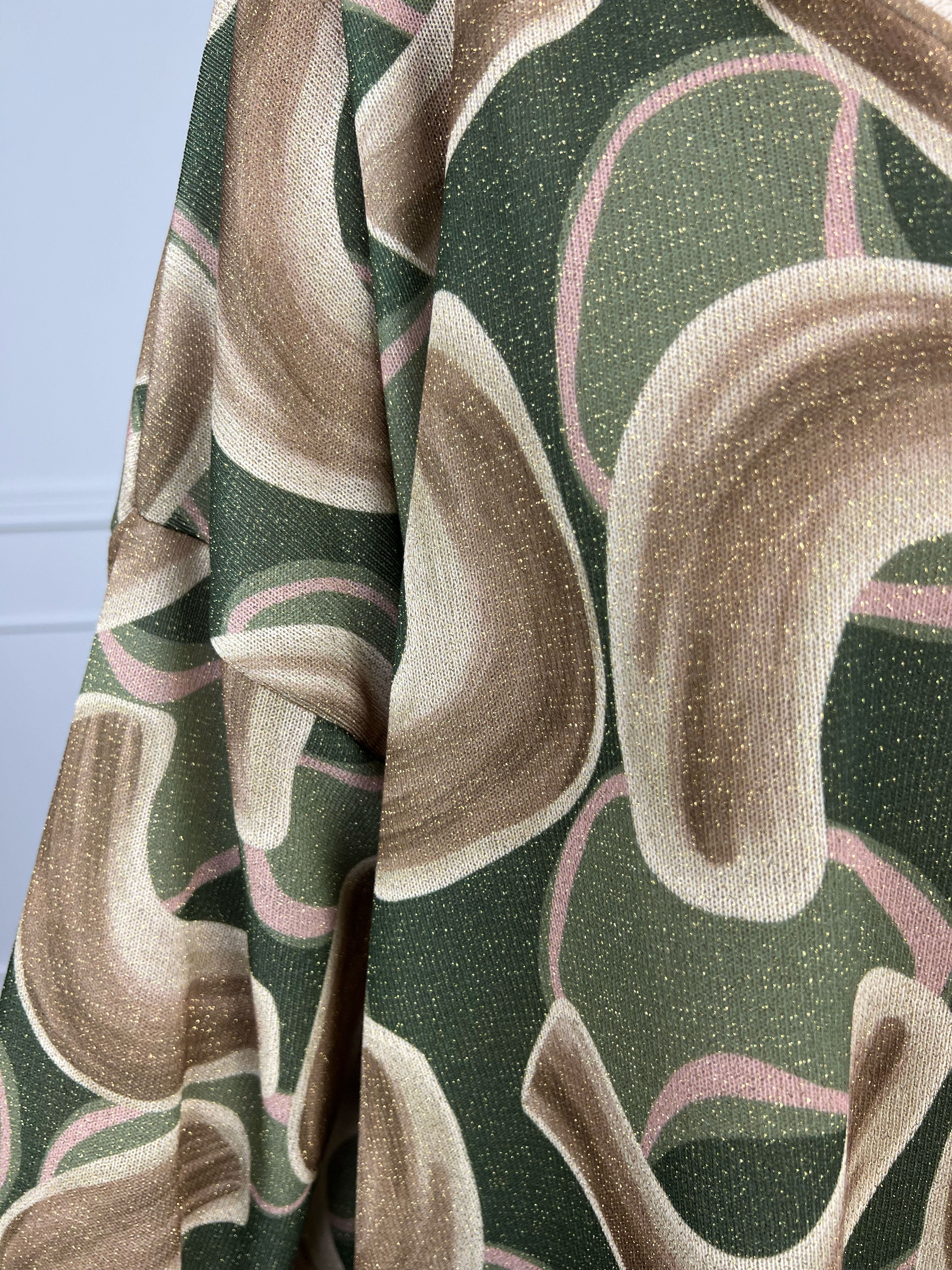 Astria - Mönstrad klänning med små glittertrådar